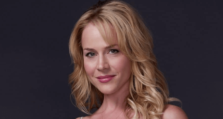 Julie Benz Net Worth